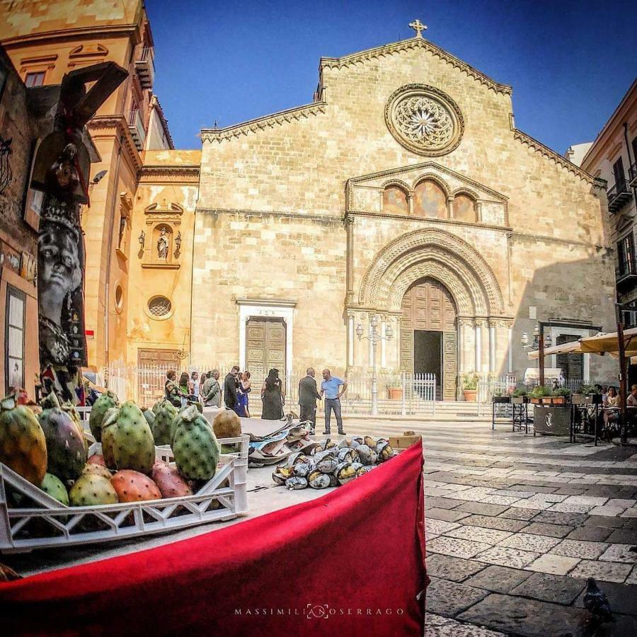 315 Via Roma Rooms Centro Палермо Экстерьер фото